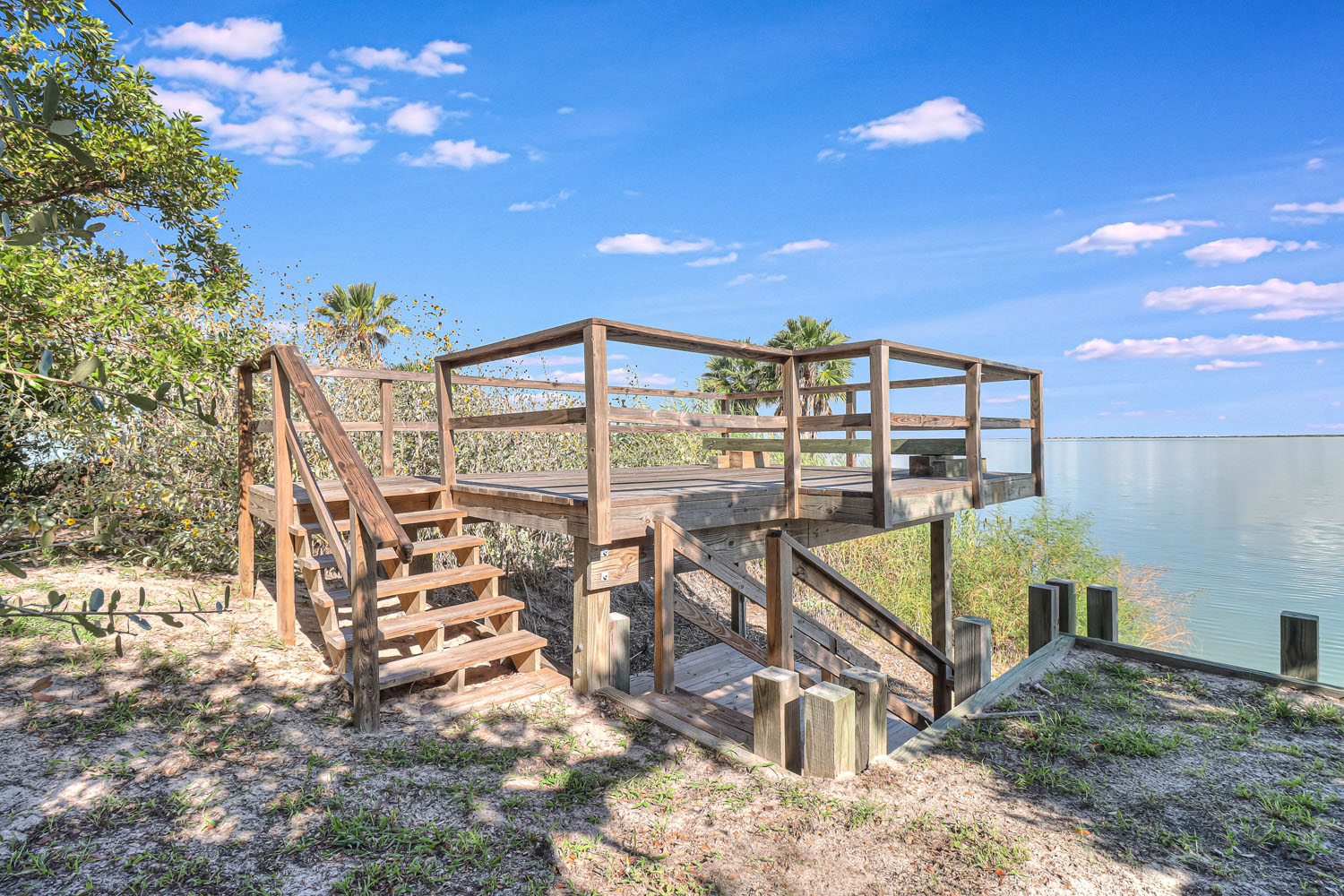 Copano Cottage Outdoors